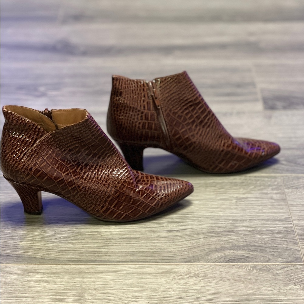 Brown Python Lindy Boots - image 3